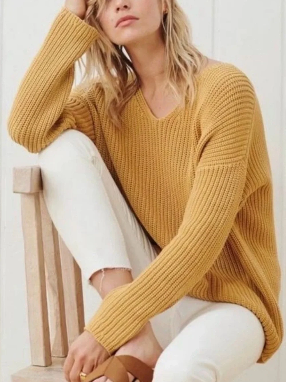Jenni Kayne Fisherman Organic Cotton V-Neck Sweater in Mustard Yellow Sz M